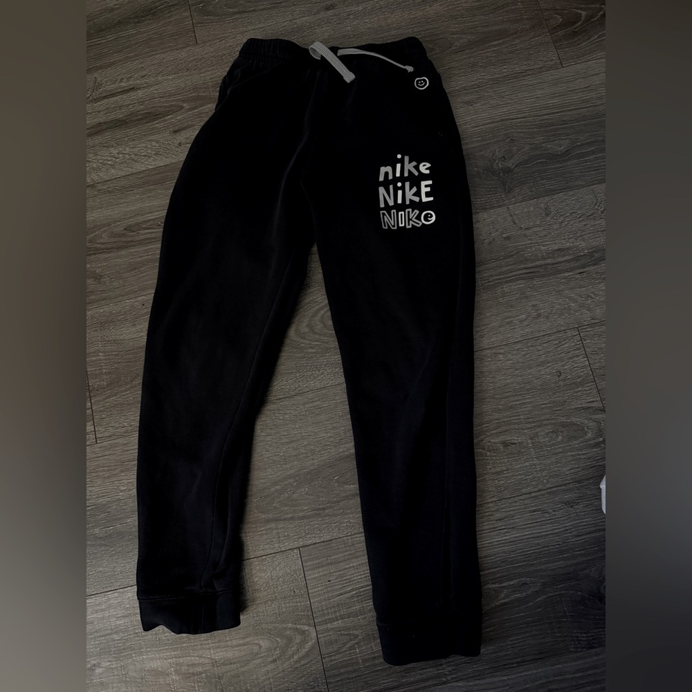 Boys Nike sweats